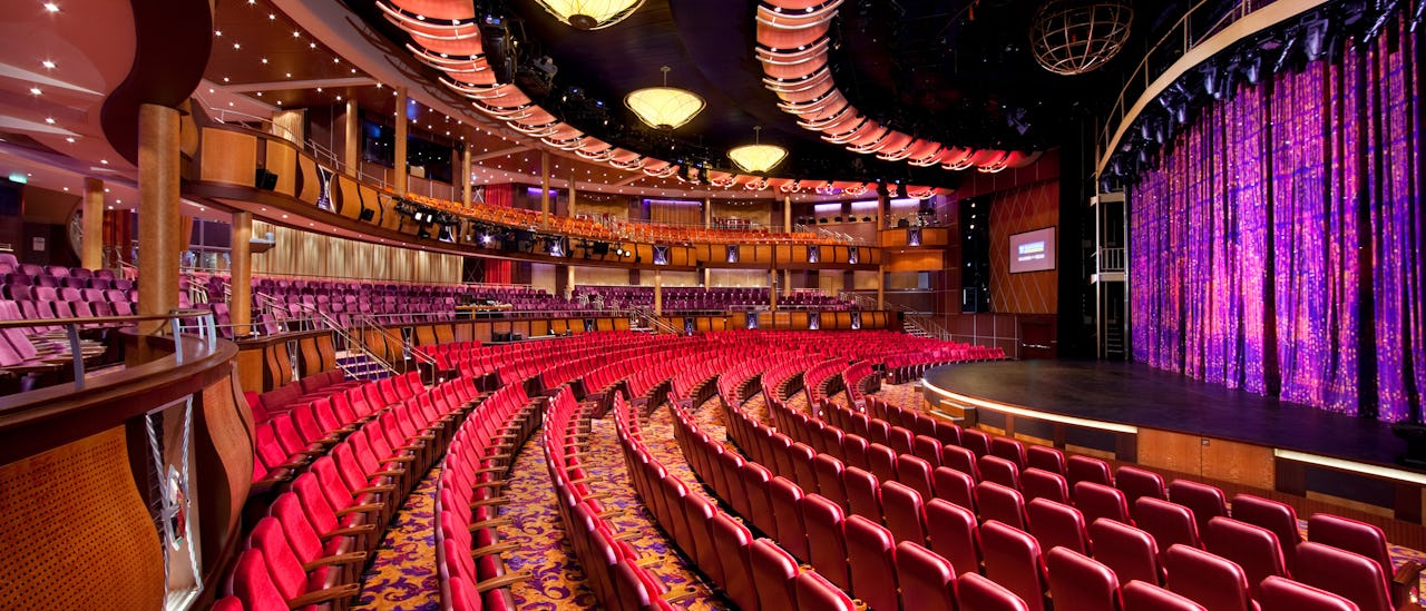 Enjoy the musical Mamma Mia in the theatre with 1394 comfortable seats