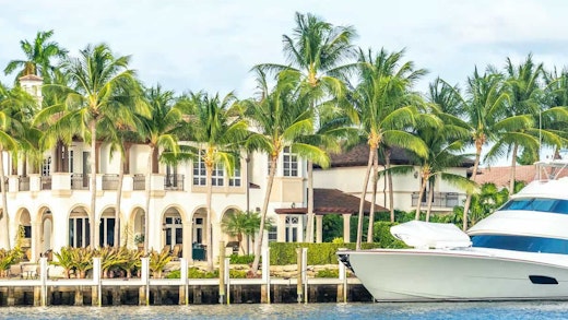 Luxury waterfront mansion in Fort Lauderdale Florida