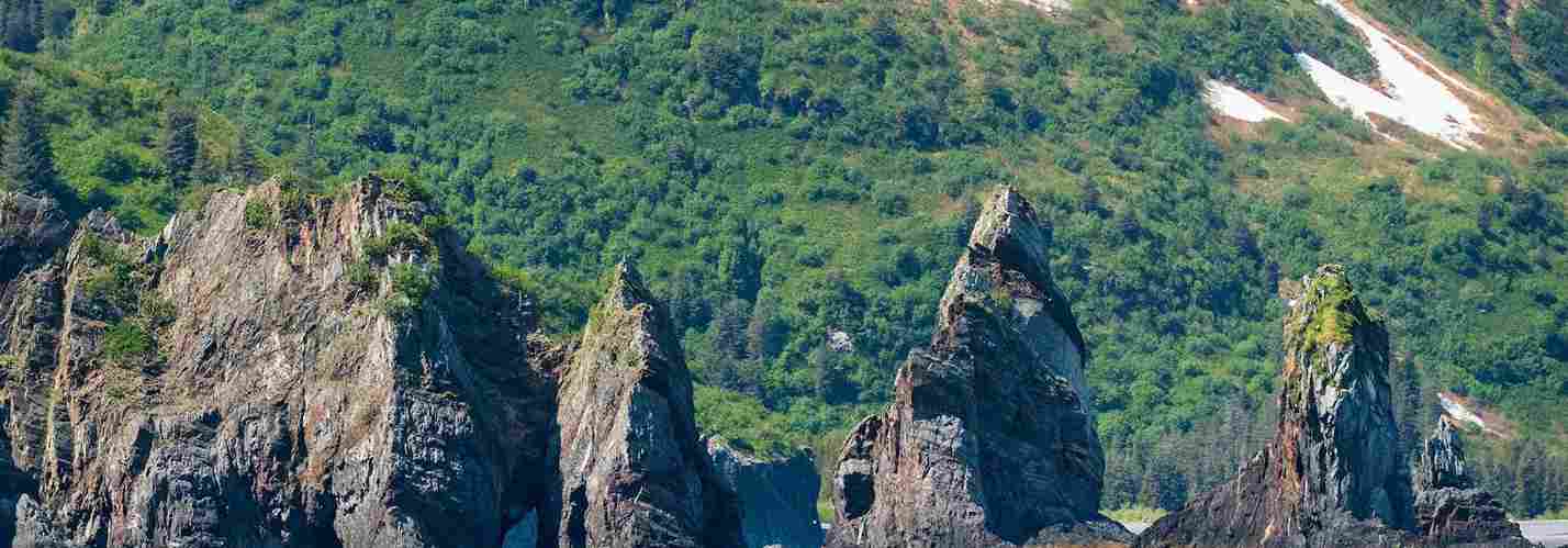 rock tips and mountains
