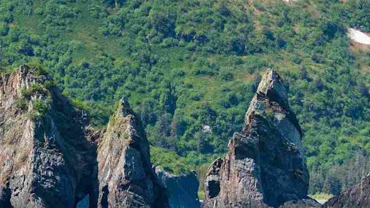 rock tips and mountains